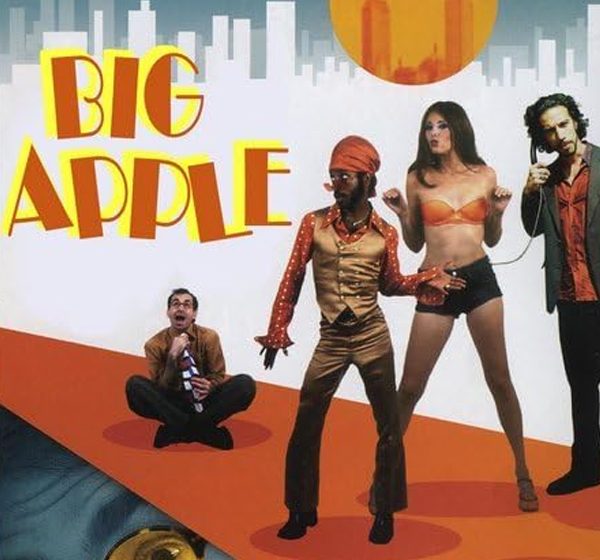 Big Apple (2004) „BIG APPLE – A COMEDY THAT KILLS!“
